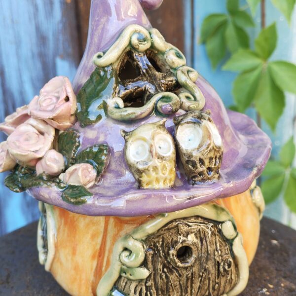 Különlges ,egyedi ,kézzel készült,rózsás baglyos,tökös kerámia mécseház