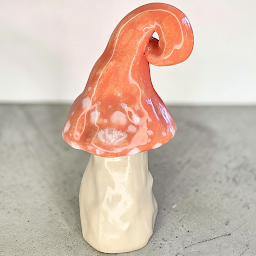 Kézzel készült ,fagyálló kerámia gomba .piros, 10,5 cm ,kerti dekoráció